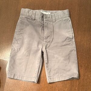 Amazon Essentials Men's Flat Front Gray Shorts